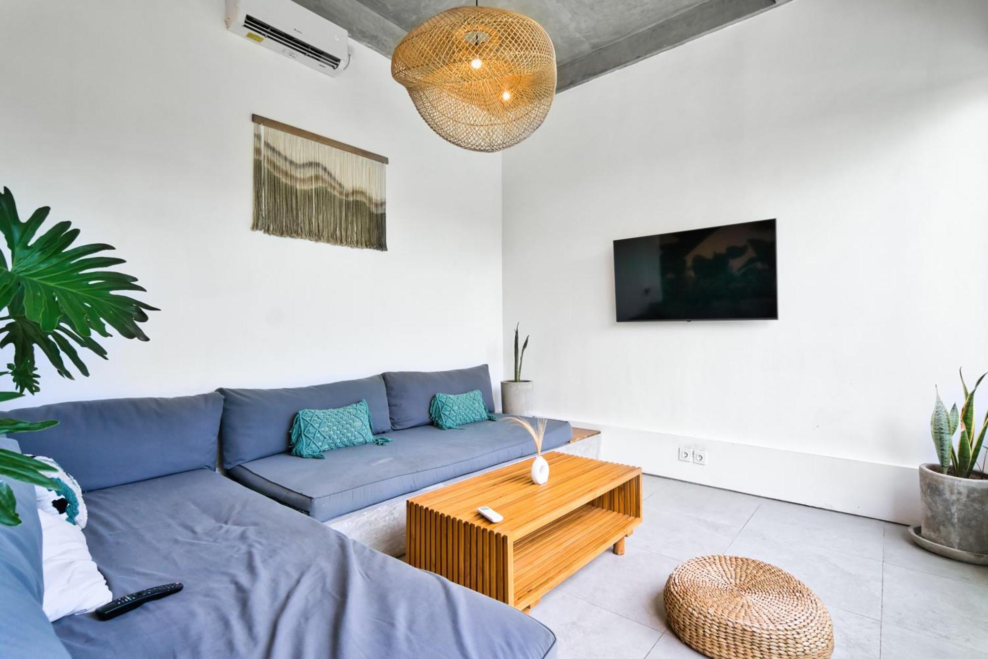 Octo 6 Villa By Betterplace Canggu Exterior foto